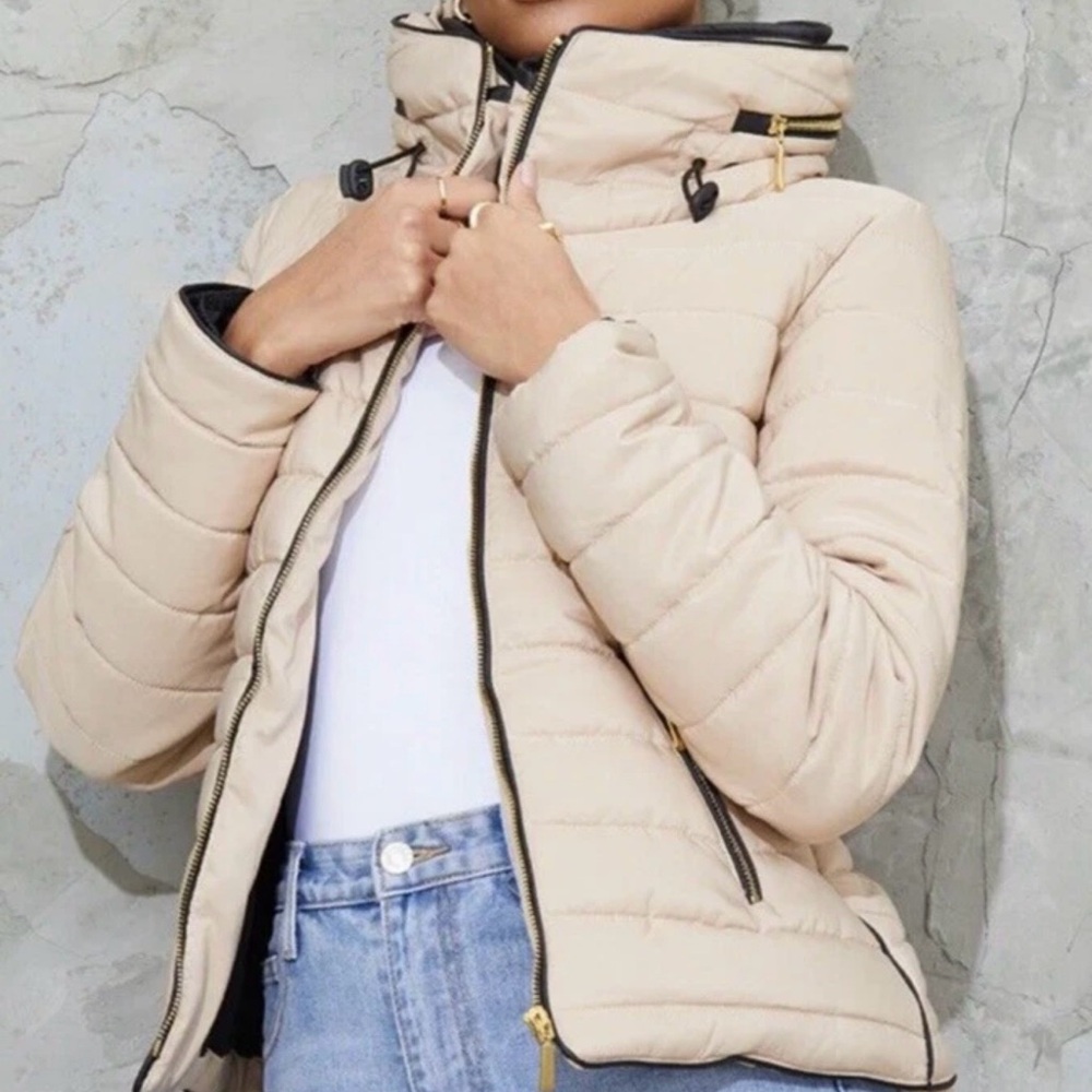 EUC PrettyLittleThing Cream/tan “stone” Mara Puffer Jacket - Picture 7 of 16